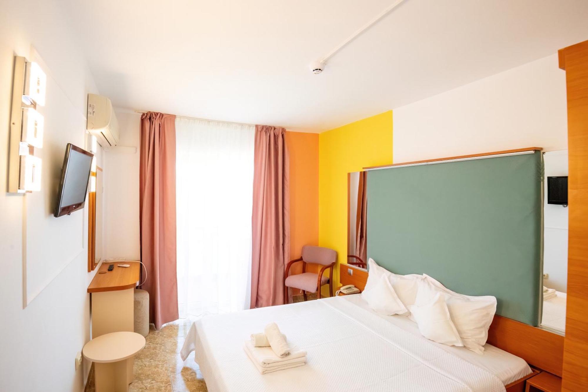 Complex Modern All Inclusive Mamaia Exterior foto